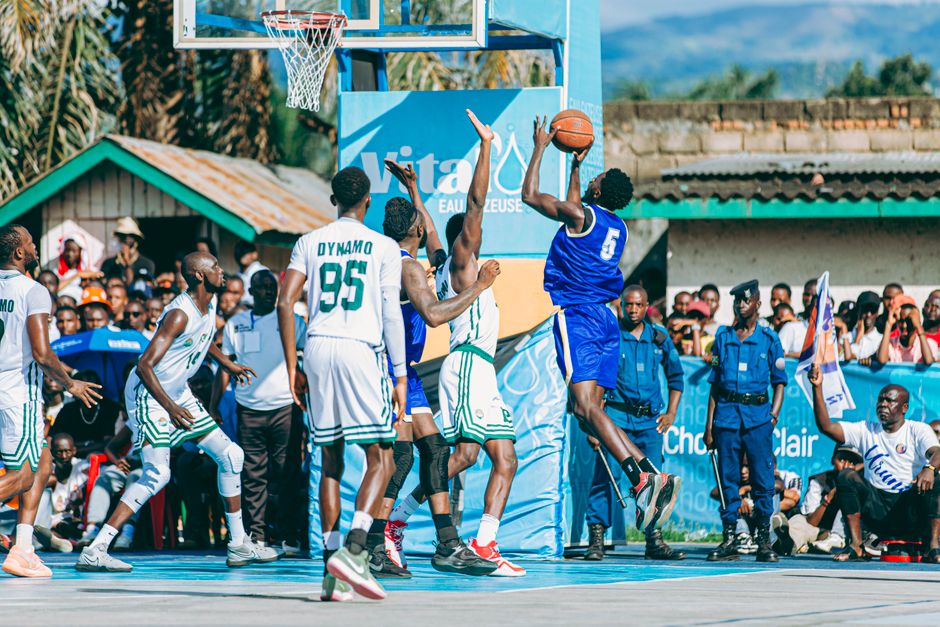 六缺一，南美6队出战世界杯5队出线，仅乌拉圭出局